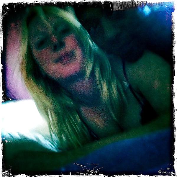 7P Happy Daze