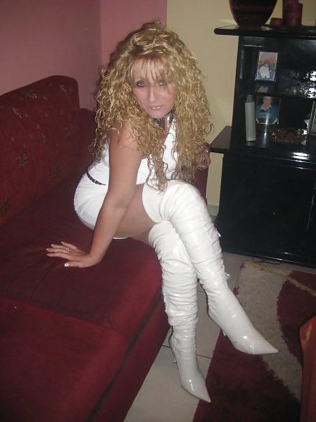 24P Greek amateur milf