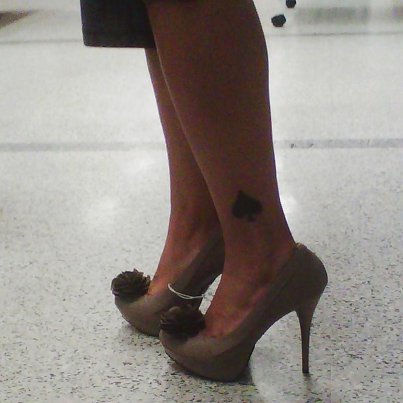 14P Latina Queen of Spades