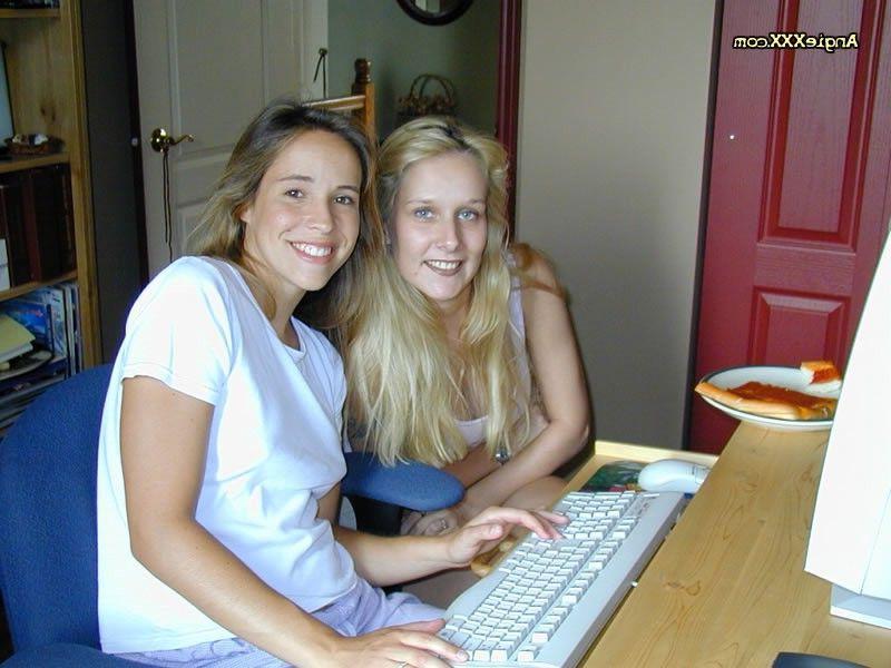 15P Pictures of Angie XXX eating pussy at the computer