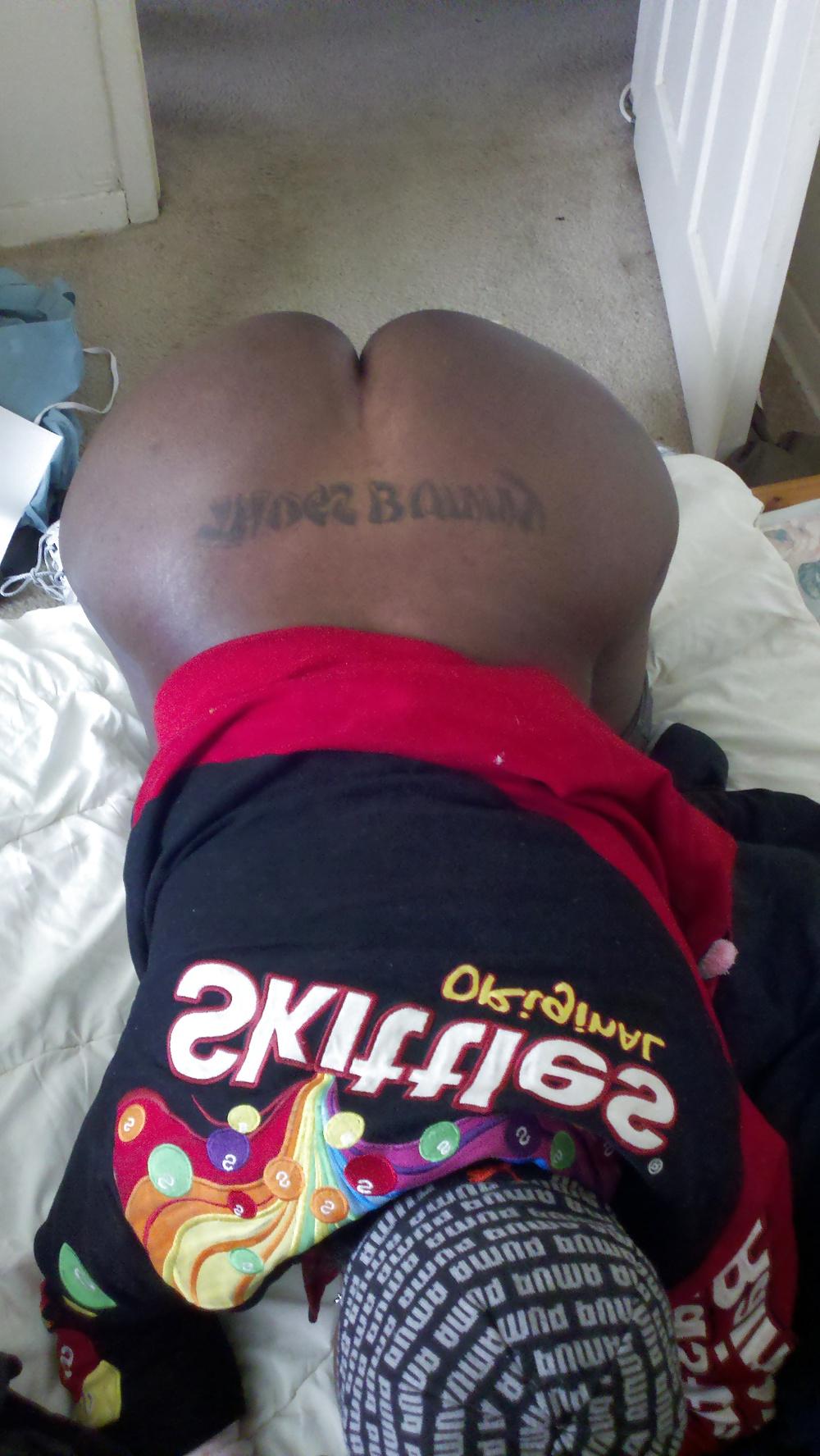 24P Black pussy 
