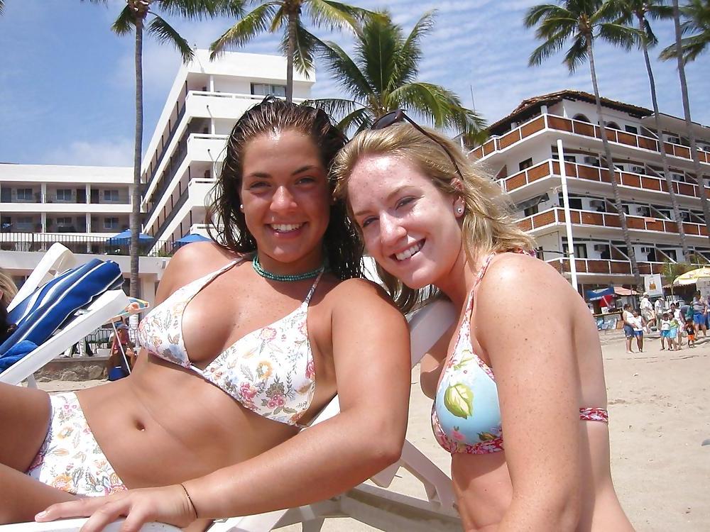 25P Lesbian Girls on Beach