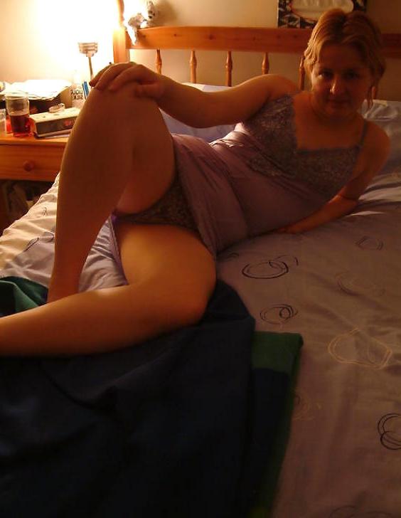 23P UK Amateur Milf Rachel
