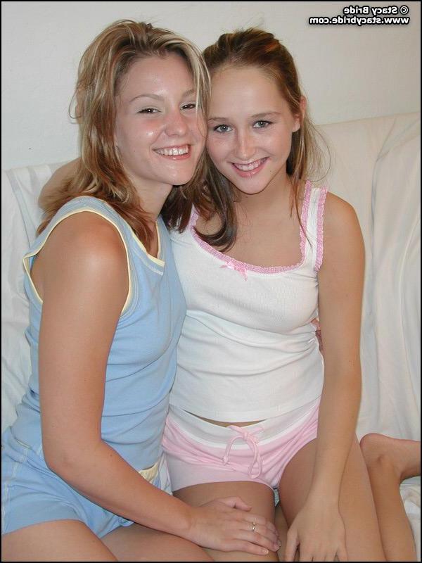 20P Pictures of two horny lesbian coeds