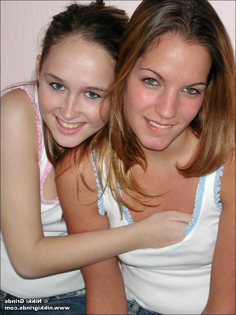 20P Pics of teen cutie Nikki Grinds getting naughty with Stacy Bride