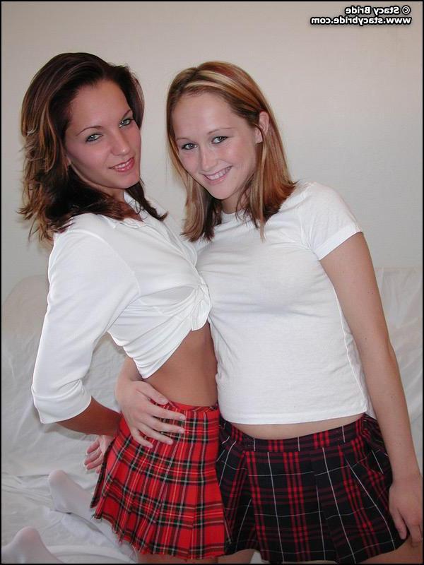 20P Pictures of two lesbian schoolgirls making out