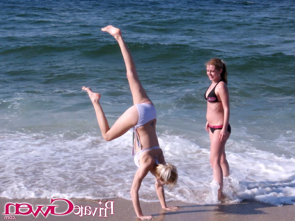 16P Pictures of teen Private Gwen making out with her girlfriend on a beach