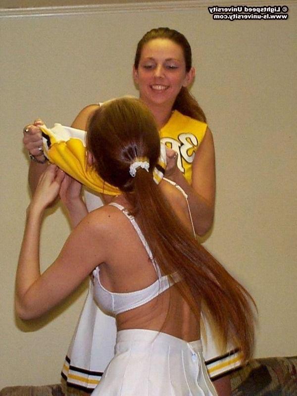 15P Pictures of 2 amateur cheerleaders having some fun