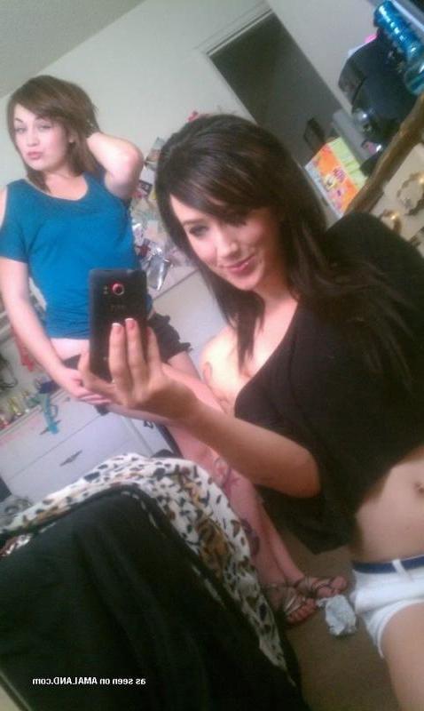 14P Pictures of hot lesbian BFFs posing their hot bodies at home