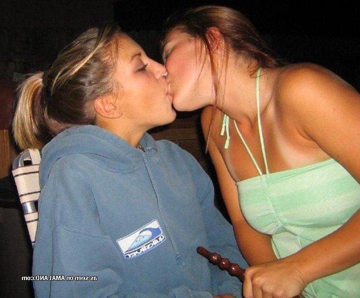 14P Pictures of sizzling hot amateur lesbian girlfriends kissing in public