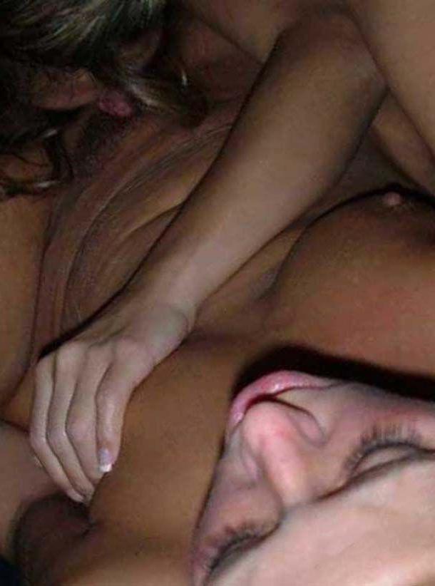 15P Pictures of lesbian girlfriends getting wild