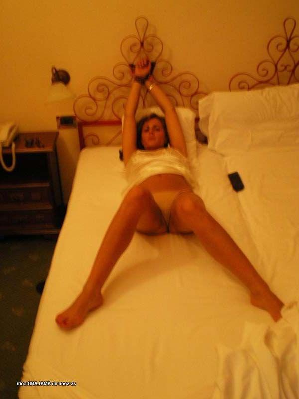 16P Pictures of lesbian teens hooking up