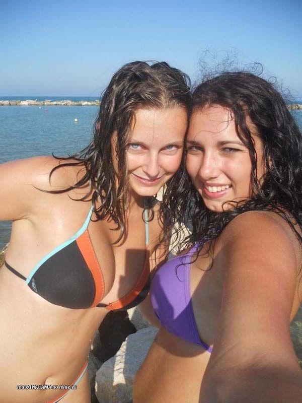 16P Pictures of hot lesbian teens on a beach