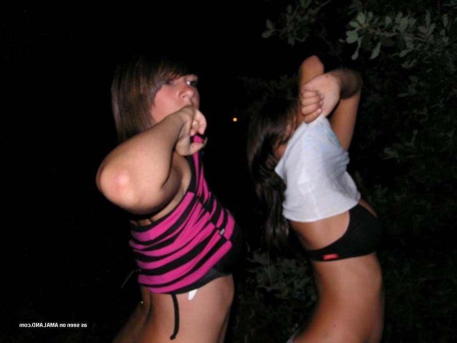 15P Pictures of super hot lesbian girlfriends going wild