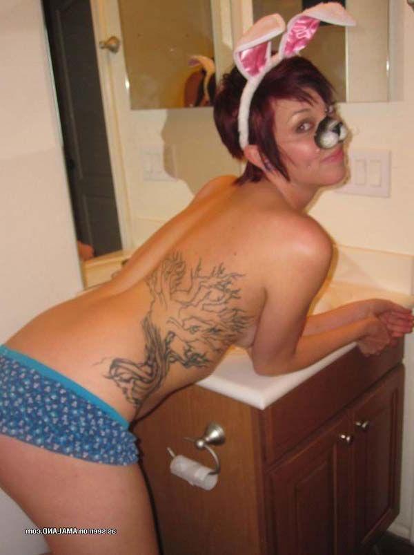 15P Pictures of hot lesbian girlfriends taking pics of themselves