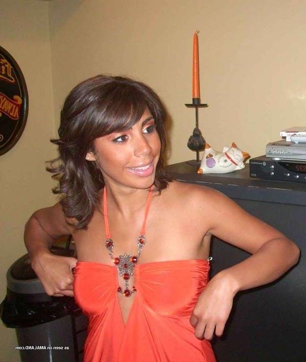 15P Lesbian party girl getting slutty with her friend