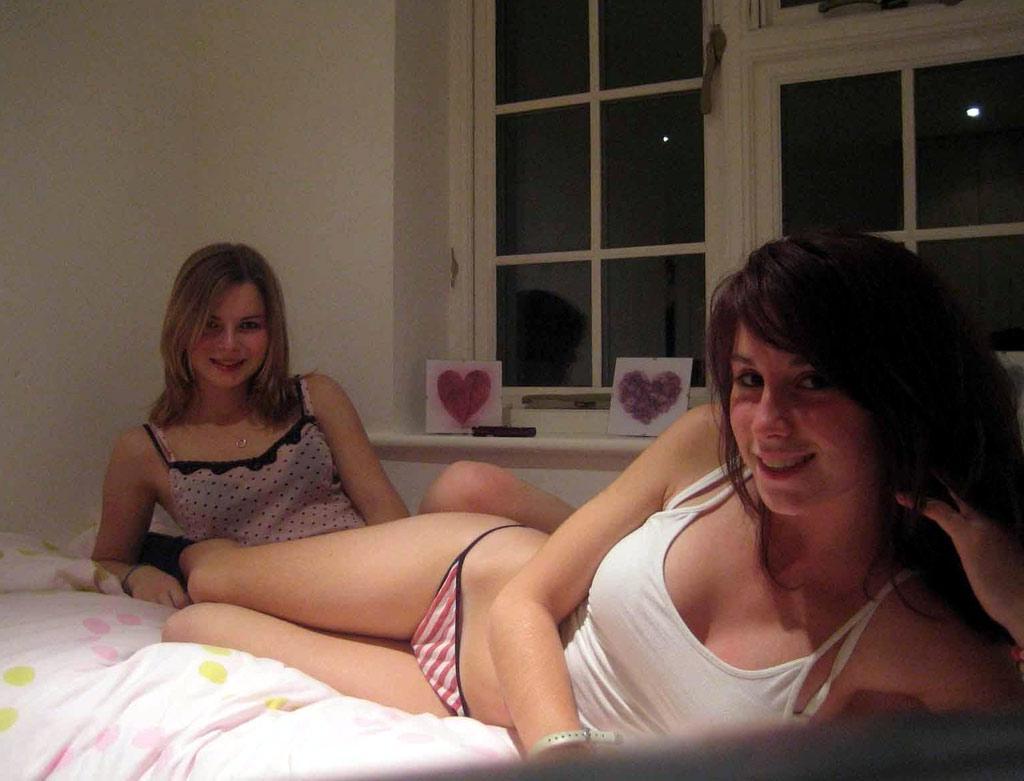 15P Pictures of crazy hot teens getting naughty on camera