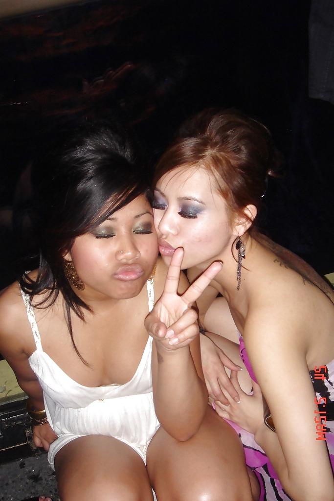 12P Asian Lesbian Girls
