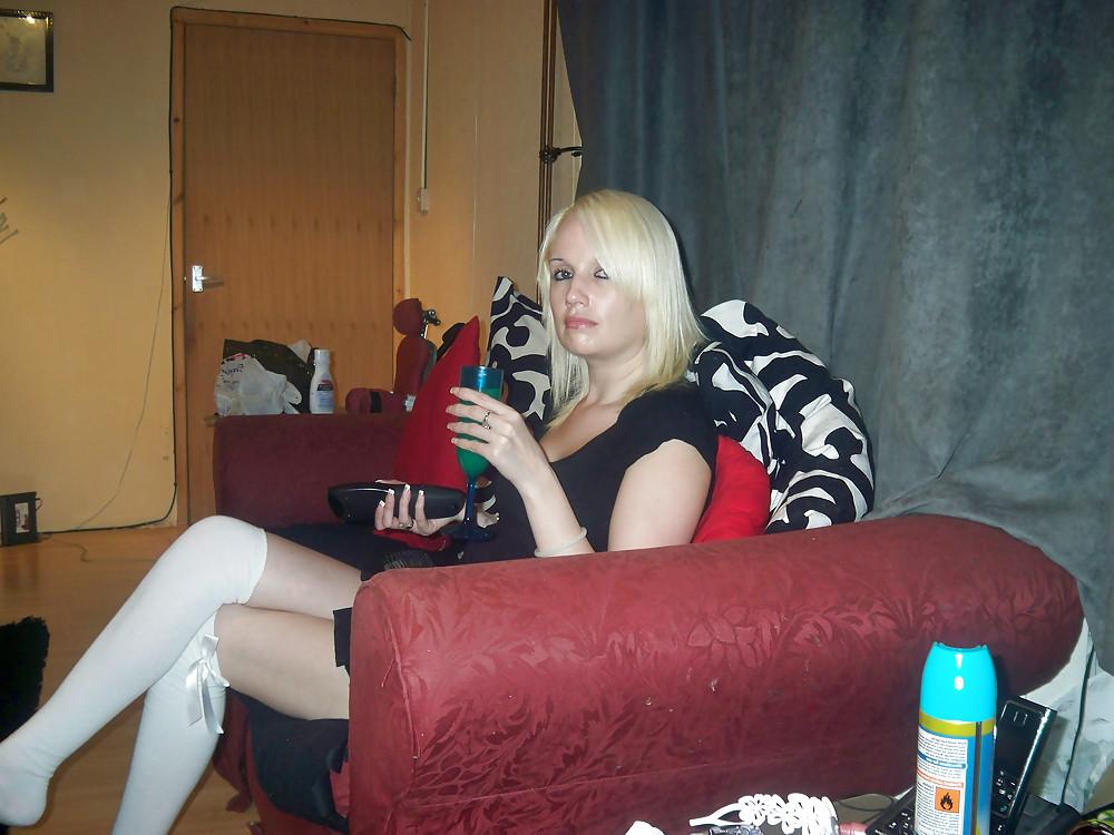 25P UK Amateur Milf Blonde Facial