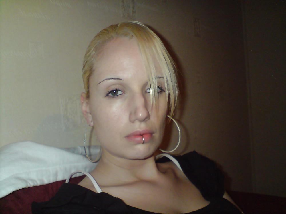 25P UK Amateur Milf Blonde Facial