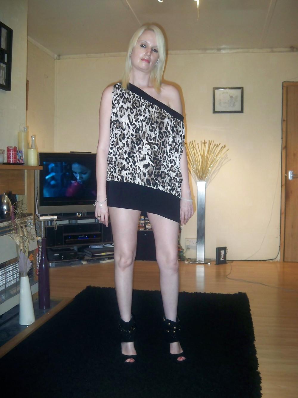 25P UK Amateur Milf Blonde Facial