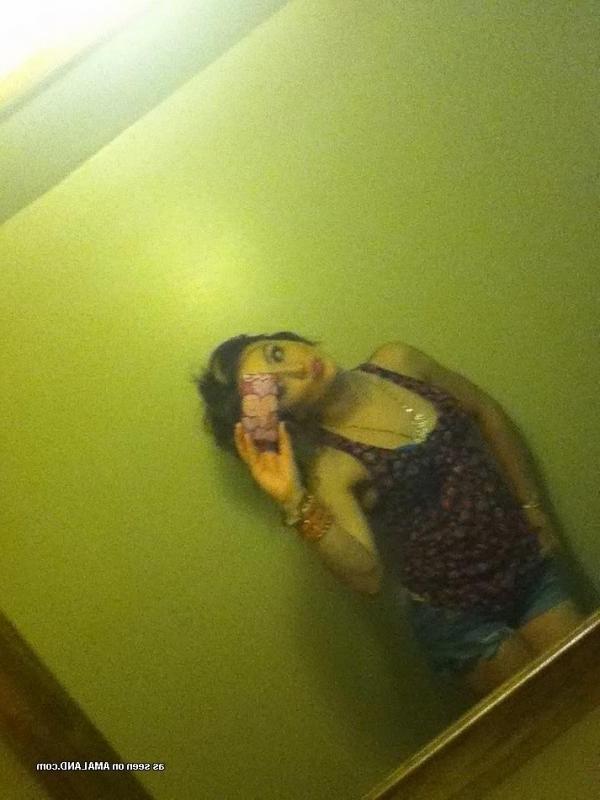 14P Camwhoring lesbian BFFs posing slutty at home