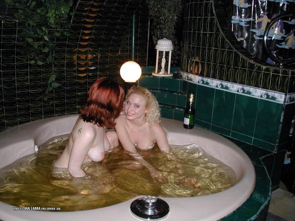 15P Amateur lesbian girlfriends get drunk and bathe