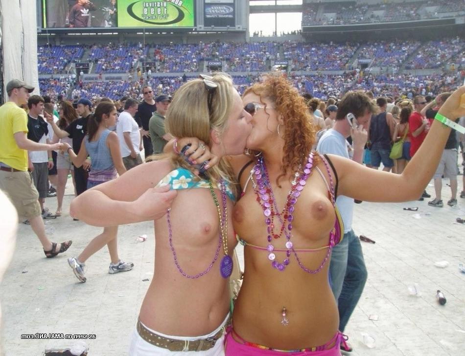 15P Amateur 18 year old lesbian girlfriend collection