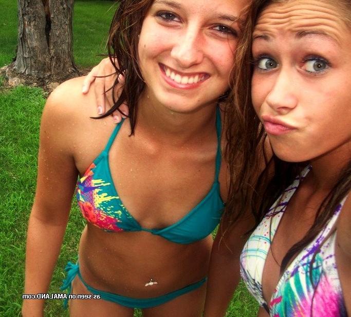 15P Amateur lesbian 18 year old girlfriends in bikinis and panties