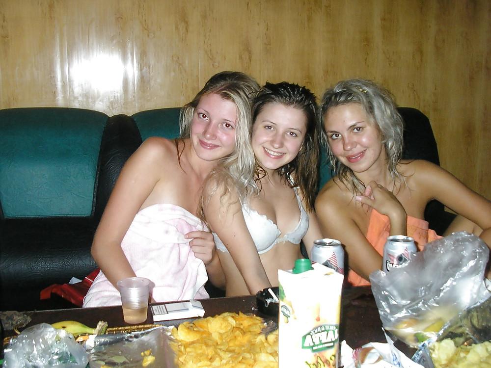25P Sauna Lesbian Teens