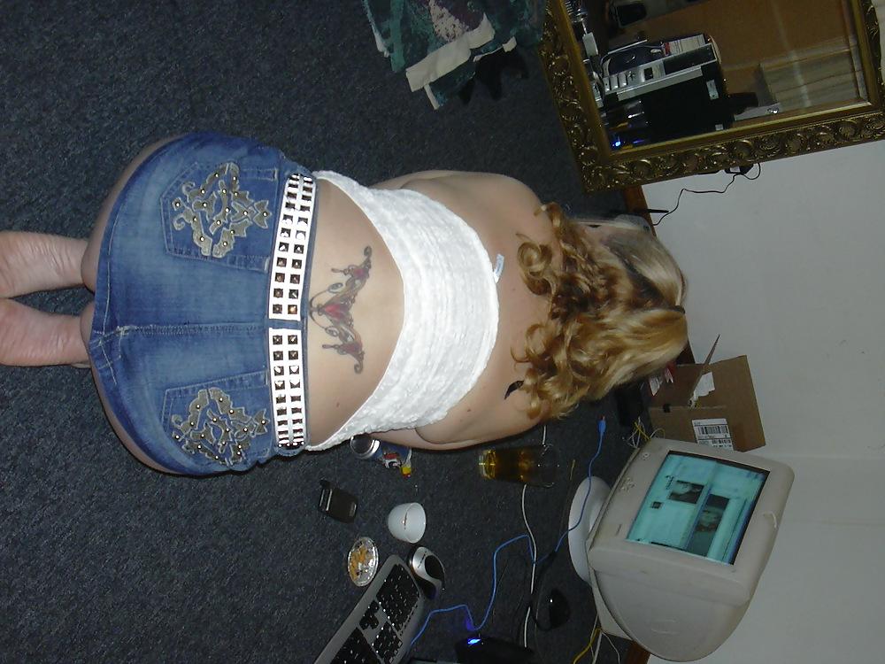 25P 3 Hole Whore Laura 4BBC Vol2