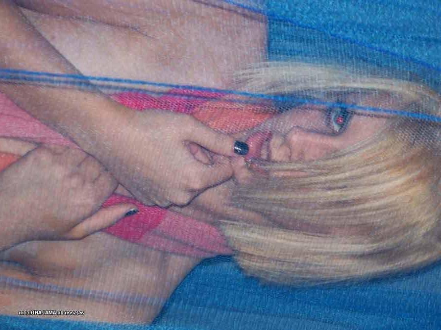 16P Picture selection of wild amateur lesbos getting sleazy 