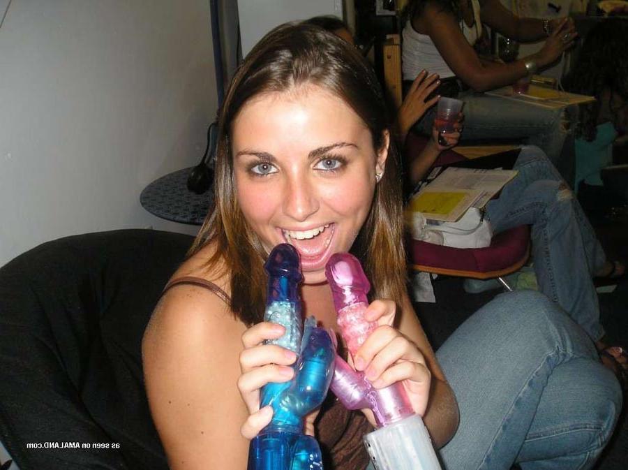 16P Nice sizzling picture collection of steamy hot amateur naughty lesbians