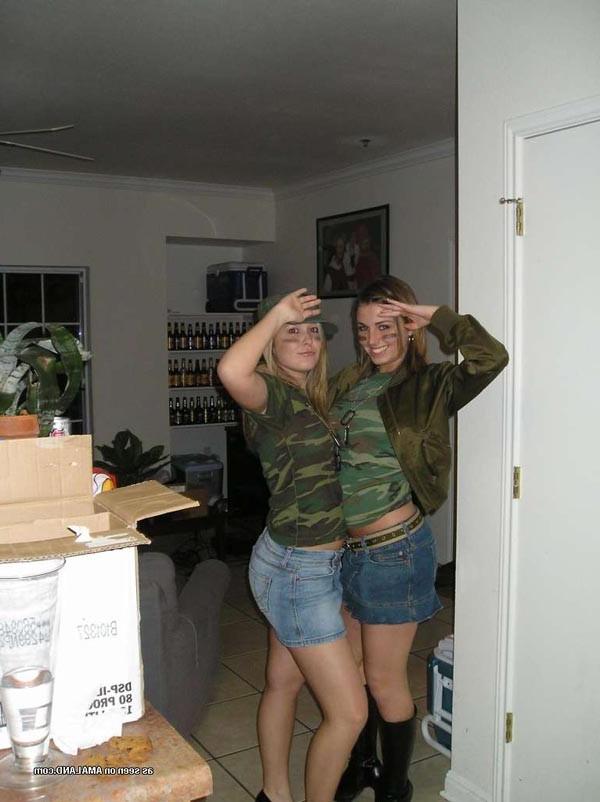 16P Nice sizzling picture collection of steamy hot amateur naughty lesbians