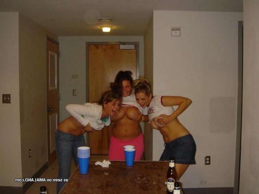 16P Burning hot picture gallery of amateur naughty fun-loving lesbians