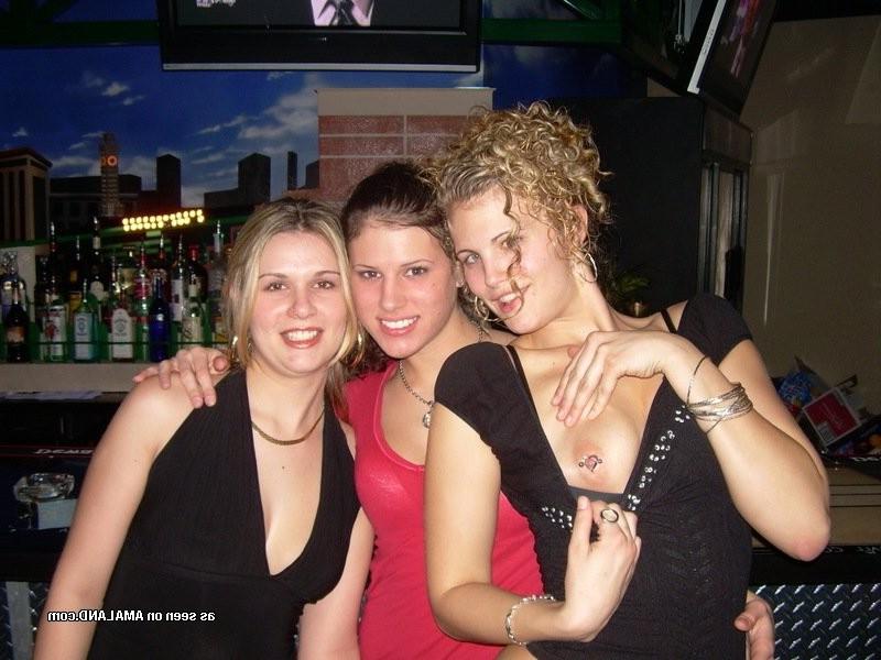 15P Nice flaming hot photos of amateur girls flashing tits