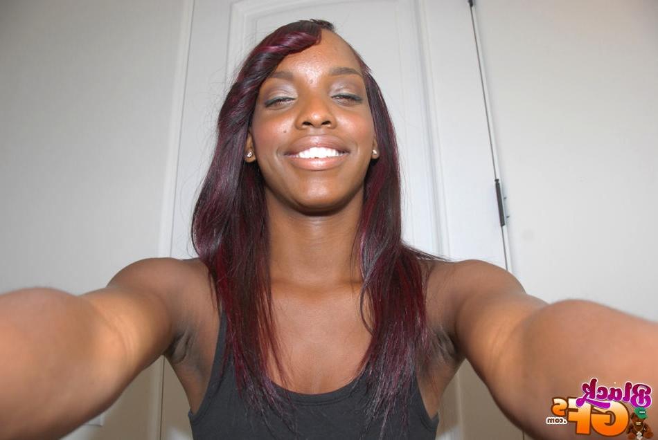 15P Interracial amateur black GF fucking white cock