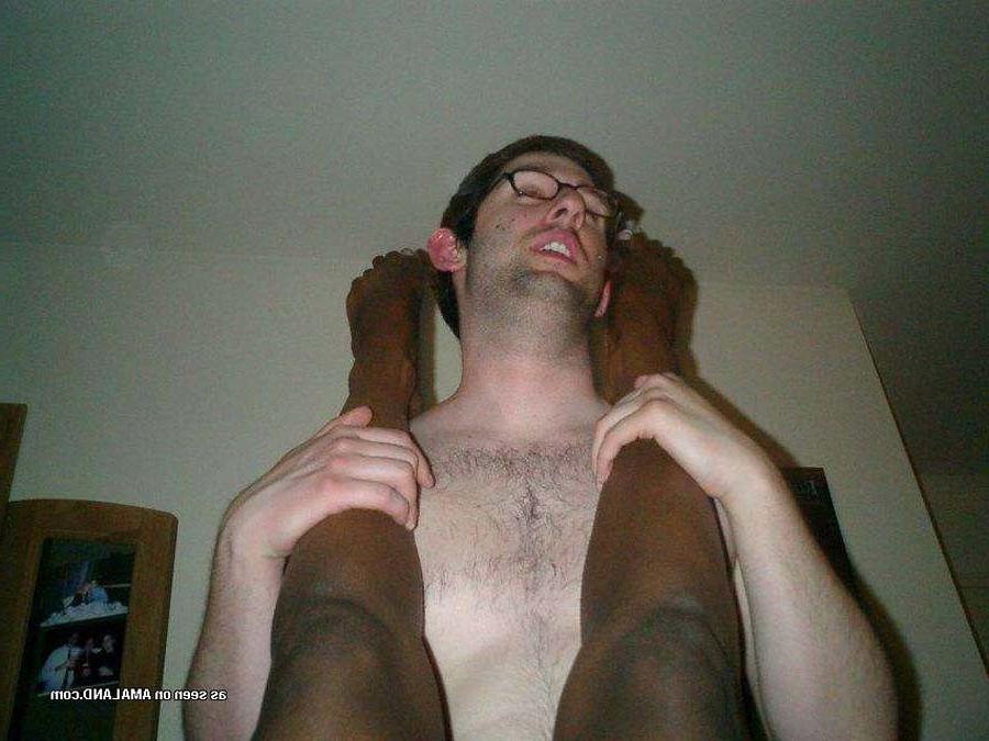 12P Interracial amateur sex scene with a hot babe