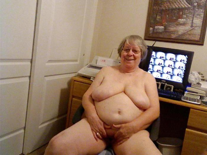 25P Amateur MILFS