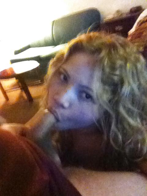 11P Fun at hotel