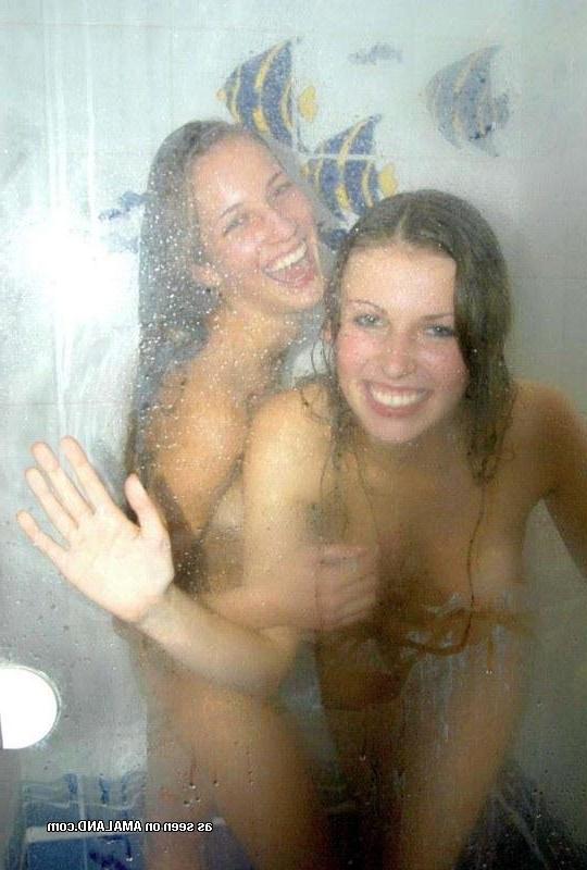 15P Eighteen year old lesbian amateur girlfriends showering together