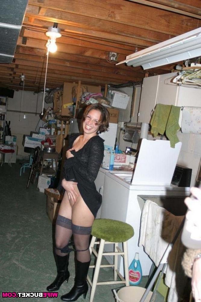 8P Amateur MILF wives drink and fuck