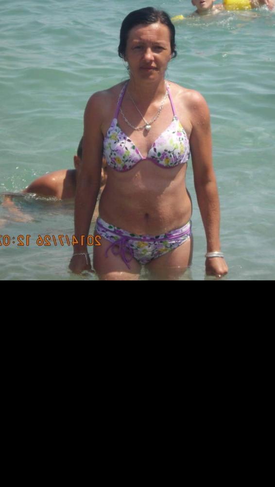 25P Serbian hot slut skinny milf mom Ankica Ristic