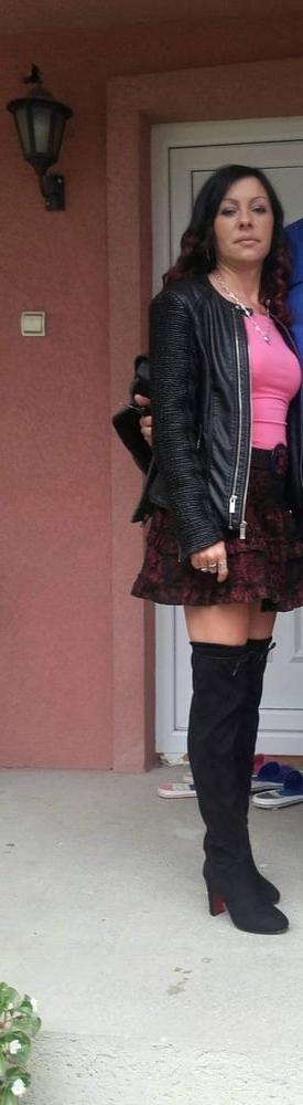 25P Serbian hot slut skinny milf mom Ankica Ristic