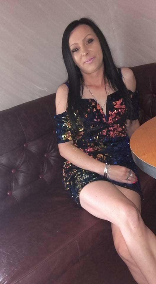 25P Serbian hot slut skinny milf mom Ankica Ristic