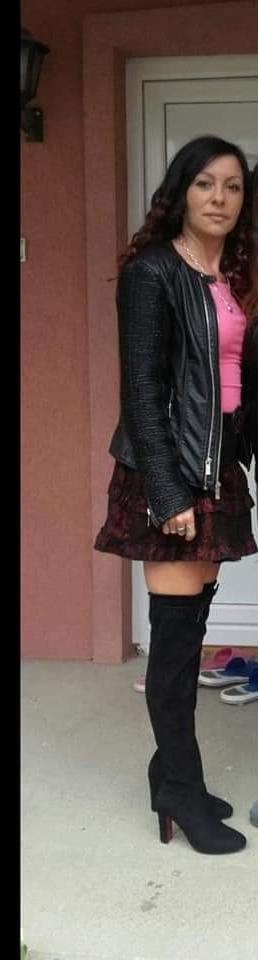 25P Serbian hot slut skinny milf mom Ankica Ristic