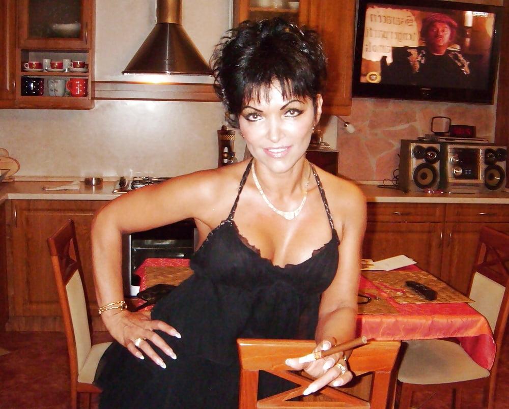 25P MILF Wives 131