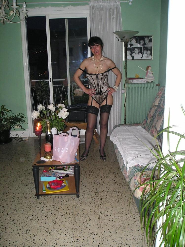 25P Cool Skinny Milf