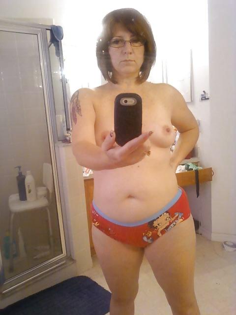 25P MILF-susan