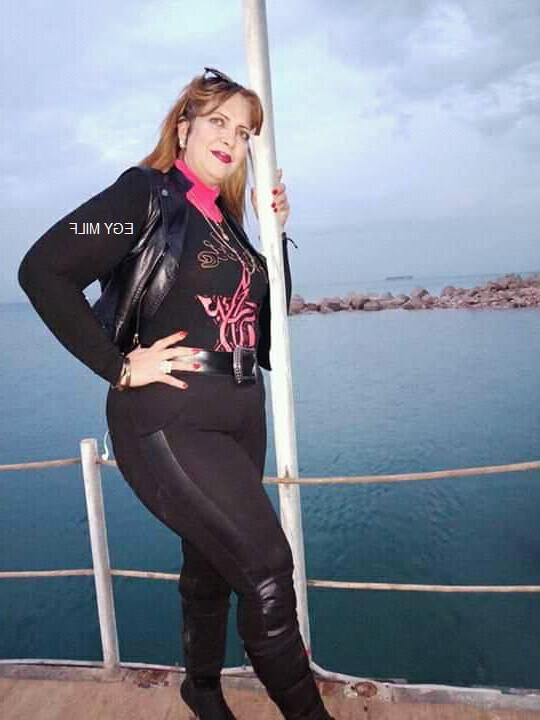 25P Amal Hot Milf
